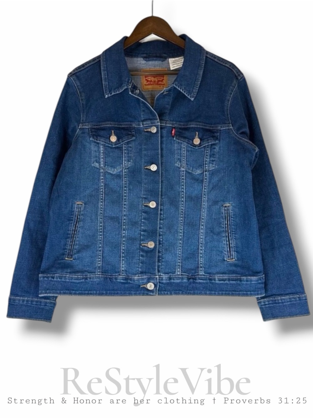 LEVI’S Women’s Size 1X Jacket Coat Denim Jean Trucker Style Stretch Red Tab